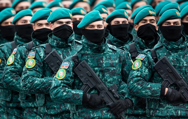 Zəfər paradından möhtəşəm FOTO-lar