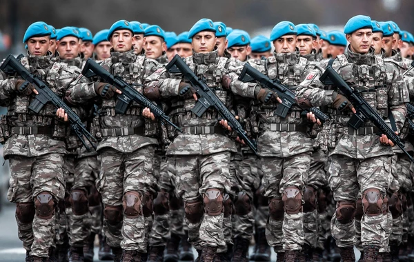 Zəfər paradından möhtəşəm FOTO-lar
