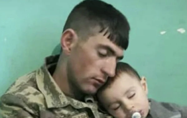 Qərargah rəisini xilas edərkən şəhid olan hərbi həkim - FOTO