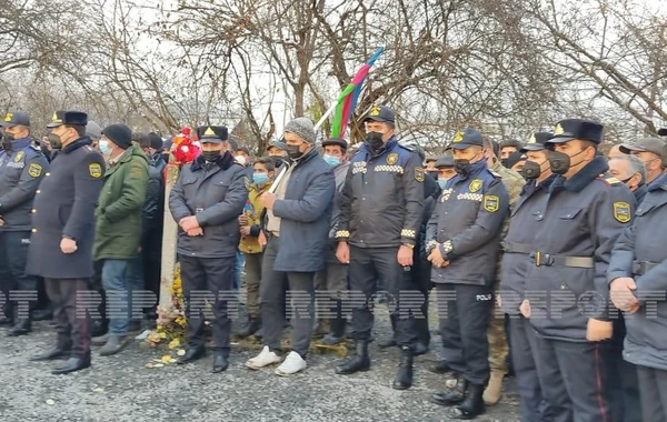 Qaxda şəhid dəfn olunub - FOTO