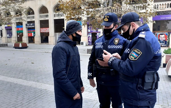 Polis Gəncədə reydlərə başladı - FOTO