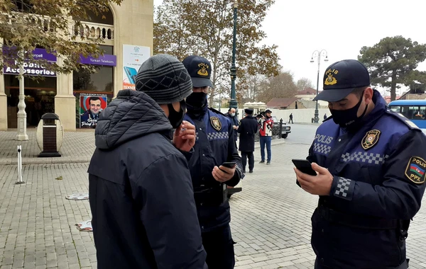 Polis Gəncədə reydlərə başladı - FOTO
