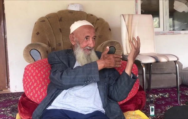 Müğənnilərimizin yanına şəfa tapmaq üçün getdikləri məşhur falçı koronavirusdan öldü - VİDEO