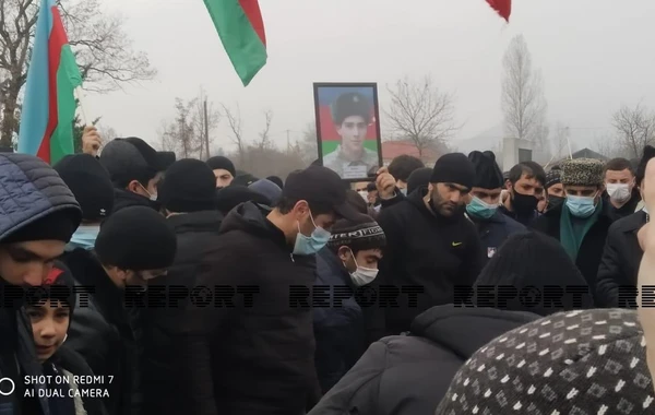 Oğuzda şəhid dəfn olunub - FOTO