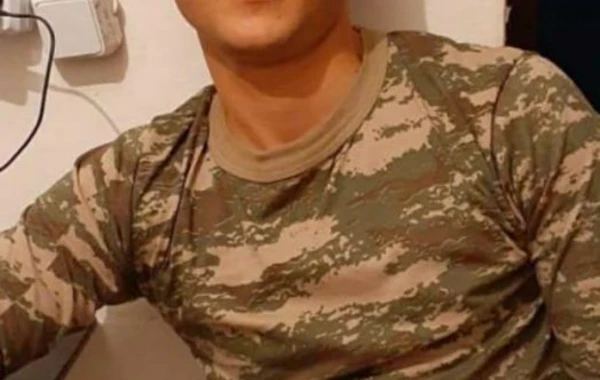 Yaralı əsgər üçün canından keçən hərbi feldşer şəhidimiz (FOTO)