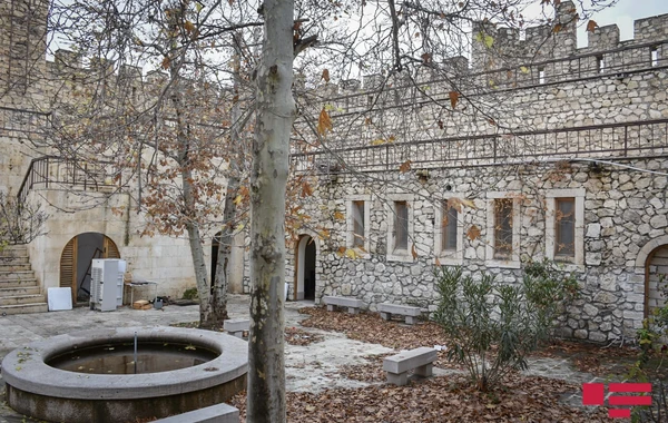 Армяне разрушили крепость, разграбили музей в Шахбулаге - ФОТО