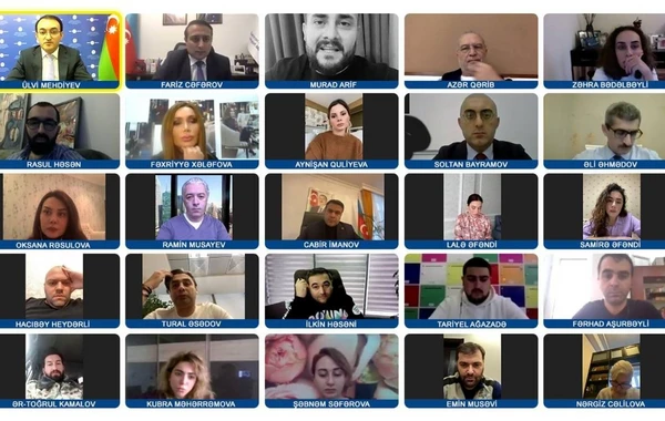 "YAŞAT" fondu ilə bağlı bloqqerlər bir araya toplandı