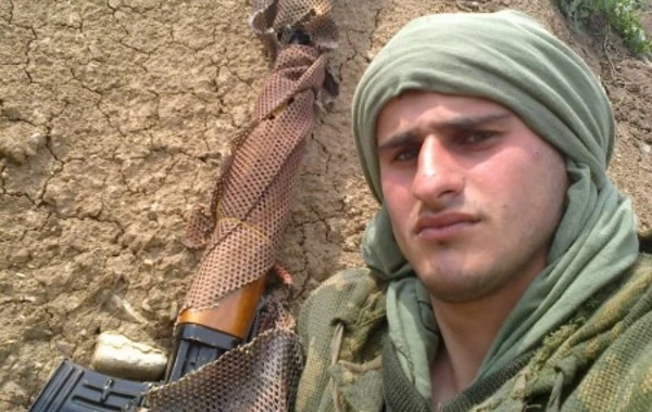Şəhidin son arzusu yerinə yetirildi: Məzarına Şuşa torpağı səpildi - FOTO