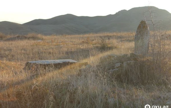 Düşmənin viran qoyduğu Cəbrayıl qəbiristanlığı - FOTOREPORTAJ