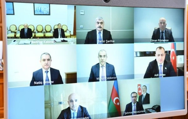 Dövlət Neft Fondunun büdcə layihəsi Prezidentə təqdim edilib