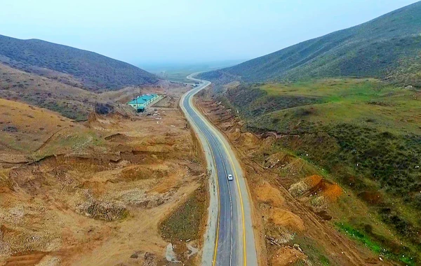 Suqovuşan və Talış kəndlərinə yol tikintisi 1-ci mərhələ üzrə yekunlaşıb - VİDEO