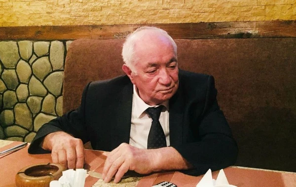 Vahid Əzizə Prezidentin fərdi təqaüdü veriləcək