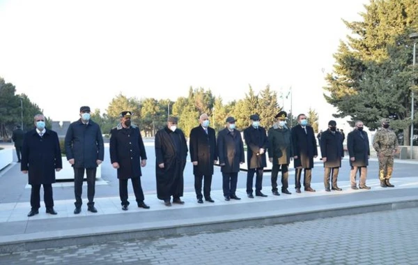 Şəhid kapitan Anar Heydərov Sumqayıtda torpağa tapşırılıb - FOTO