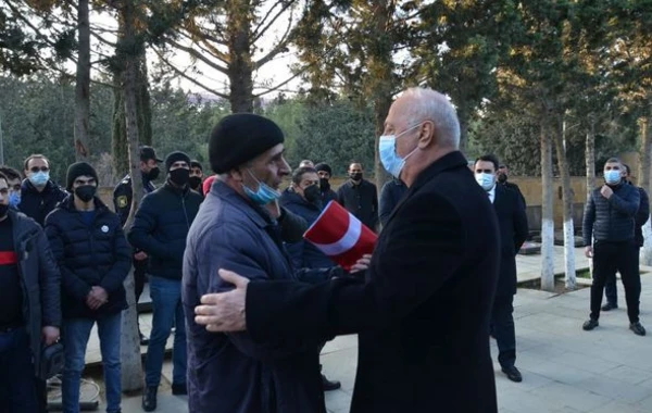 Şəhid kapitan Anar Heydərov Sumqayıtda torpağa tapşırılıb - FOTO