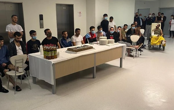 Nərimanov RİH-in müharibədən qələbə ilə qayıdan əməkdaşı belə qarşılandı – FOTO