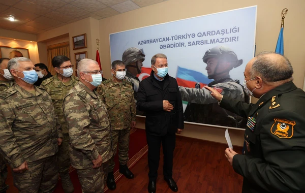 Хулуси Акар в Баку: Турецкие военные будут стоять на страже прав Азербайджана - ФОТО