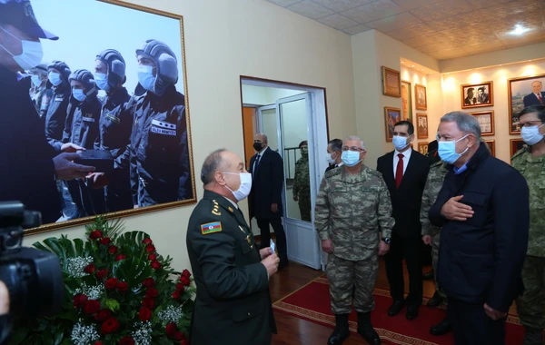 Минобороны о визите Хулуси Акара в Баку - ФОТО