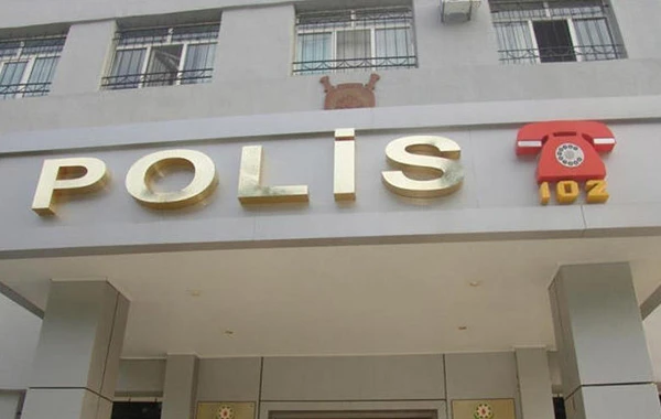 Yeni il axşamı polisə zor tətbiq edən şəxsə cinayət işi açıldı