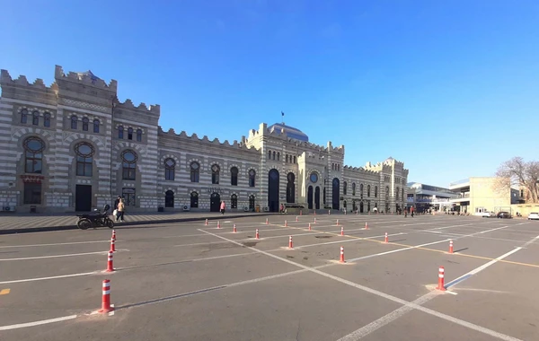 В центре Баку создана новая платная парковка - ФОТО