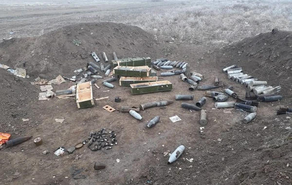 Cəbhəboyu rayonlarda partlamamış hərbi sursat, minalar aşkarlanıb - FOTO