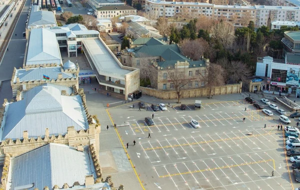 В центре Баку создается современная парковочная зона - ФОТО