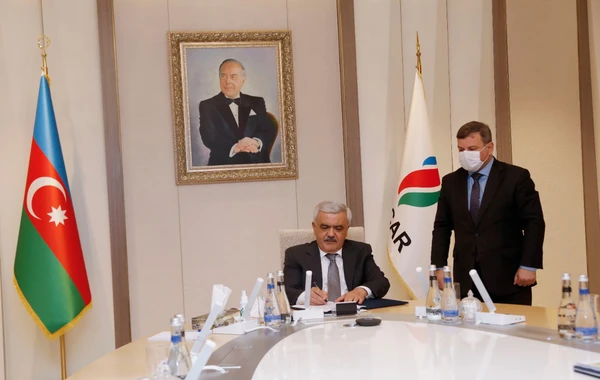 SOCAR наладила сотрудничество с Американским институтом нефти - ФОТО