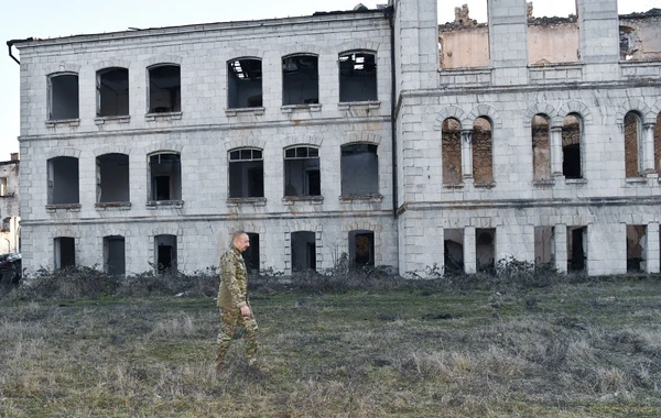 Ильхам Алиев заложил фундамент аэропорта в Физулинском районе - ВИДЕО