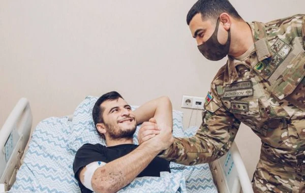 При поддержке Фонда YAŞAT прооперированы три участника Отечественной войны - ФОТО