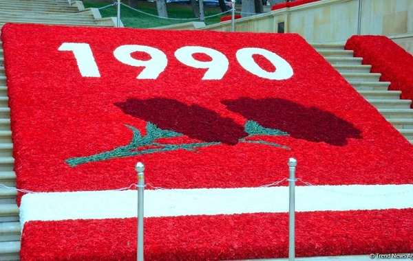 В Аллее шехидов идут последние подготовительные работы - ФОТО