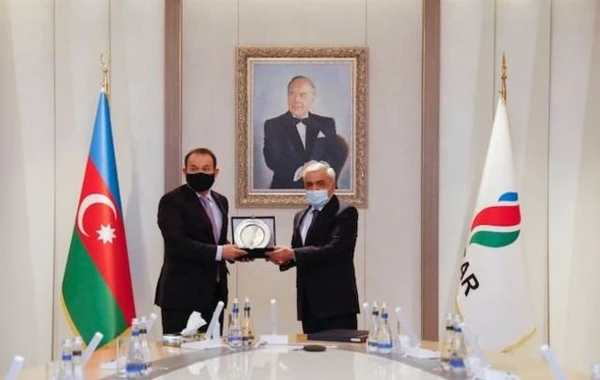 В SOCAR состоялась встреча с делегацией Тюркского совета - ФОТО