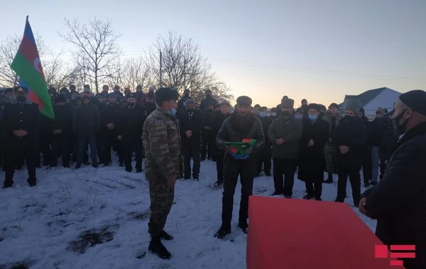 Azərbaycan Ordusunun minaya düşərək şəhid olan əsgəri Qusarda dəfn edilib