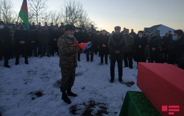 Azərbaycan Ordusunun minaya düşərək şəhid olan əsgəri Qusarda dəfn edilib