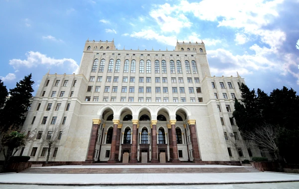 İnstitut direktoru və müavini nöqsanlara görə işdən azad edilib