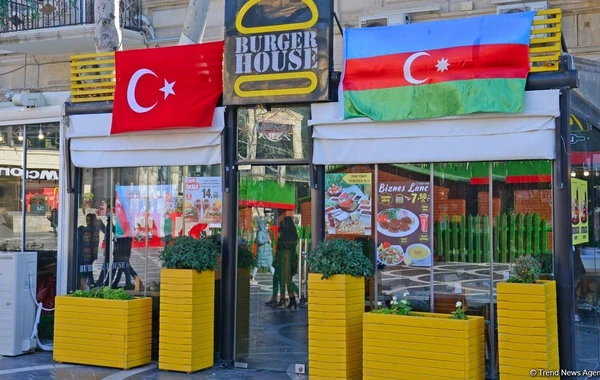 "Torqovı"nın bağlı qalan obyektləri - Bakını belə görməmişdiniz - FOTO