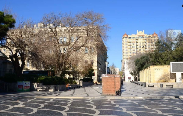 "Torqovı"nın bağlı qalan obyektləri - Bakını belə görməmişdiniz - FOTO