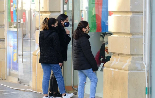 "Torqovı"nın bağlı qalan obyektləri - Bakını belə görməmişdiniz - FOTO