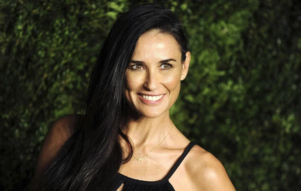 Деми Мур шокировала фанатов перекроенным лицом - ФОТО