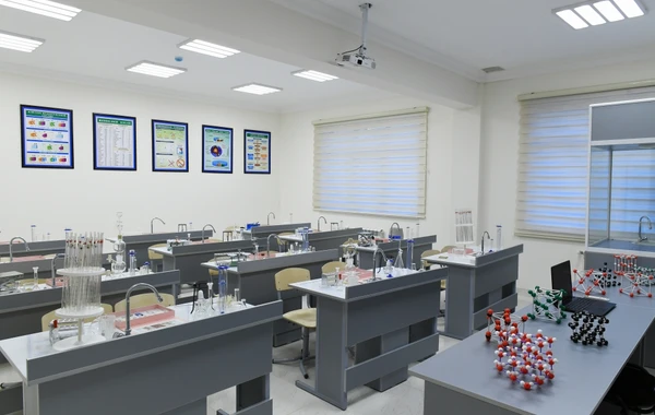 Ильхам Алиев ознакомился с условиями, созданными в новопостроенных школах - ФОТО