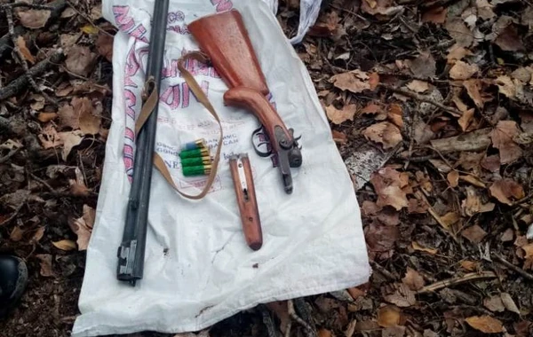 Sərhədyanı ərazilərdə 9 kq narkotik və 3 ədəd odlu silah aşkar olunaraq götürülüb - FOTO