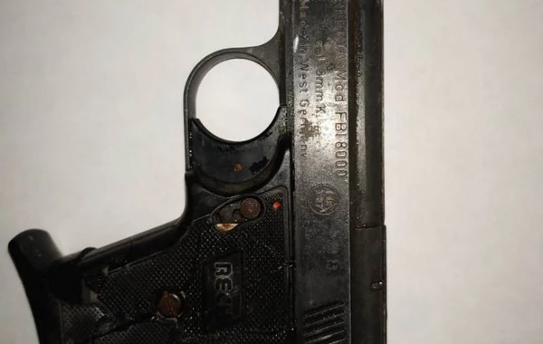 Sərhədyanı ərazilərdə 9 kq narkotik və 3 ədəd odlu silah aşkar olunaraq götürülüb - FOTO