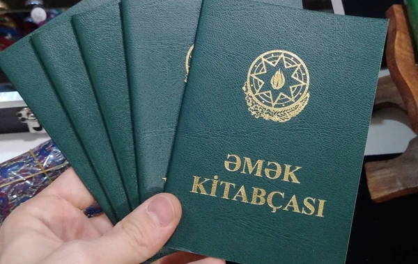 Əmək kitabçaları dövriyyədən çıxarılacaq