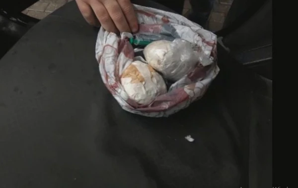 В Загатале при попытке продать героин задержаны жители Баку - ФОТО