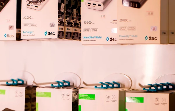 Компания Bakcell представила новый концептуальный магазин в Баку - ФОТО