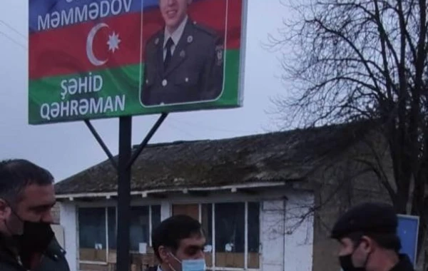 Qubada şəhid atasına xüsusi mükafat təqdim edildi - FOTO