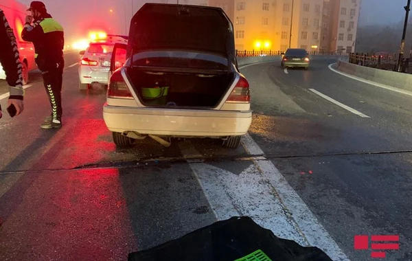 Bakıda sükan arxasında yuxulayan sürücü dəhşətli qəzaya səbəb oldu - FOTO