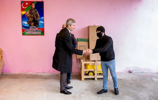 Daha üç şəhidin ailə üzvləri məşğulluq proqramlarına cəlb olunub - FOTO