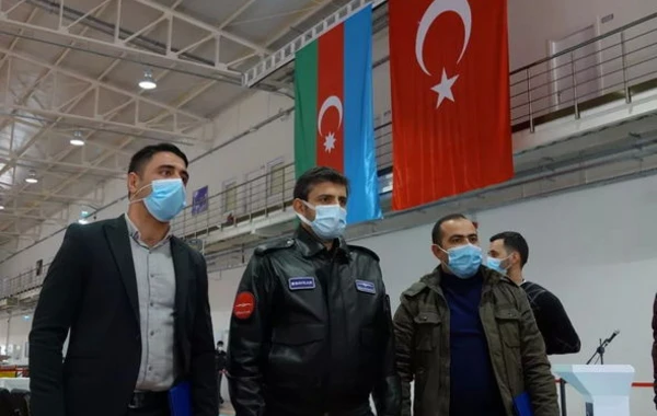 “Bayraktar TB2” SİHA Operatorluğu təlimi alan azərbaycanlı hərbçilər məzun oldu - VİDEO