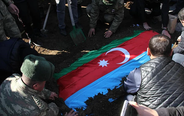 Daha bir şəhidimiz dəfn olundu - FOTO