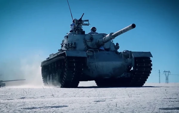 "Qış təlimi-2021"də tank və toplarla tapşırıqlar icra olunub - VİDEO