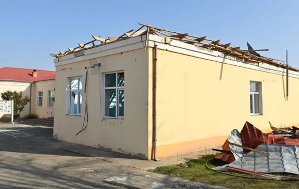 UNICEF və BQXK nümayəndələri Ermənistanın təcavüzü nəticəsində zərər görmüş məktəblərdə olub